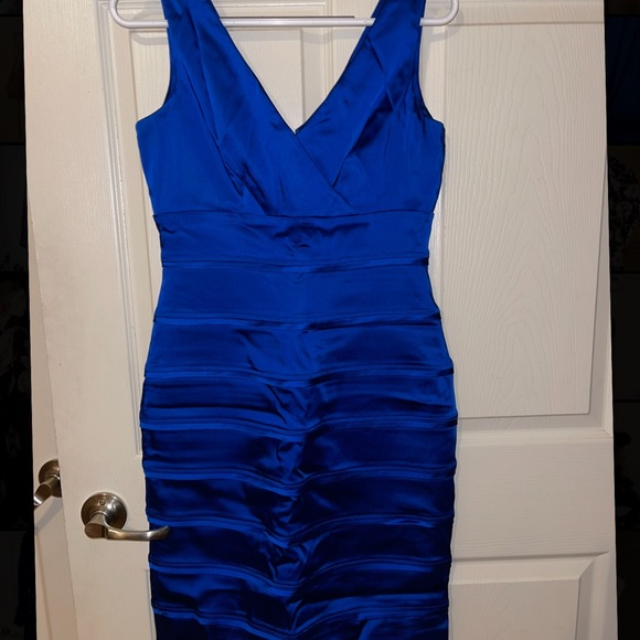 Antonio Melani dress size 4 blue. - Picture 1 of 2